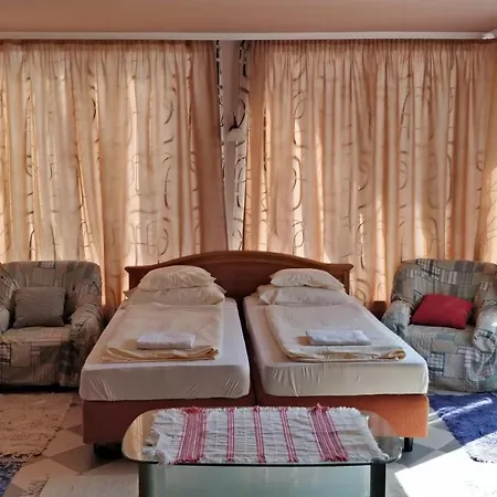 Apartment Novakporta Vendeghaz
