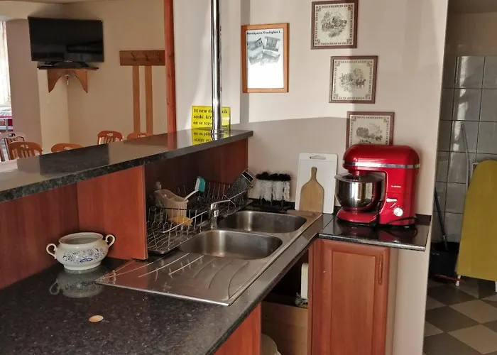 Novakporta Vendeghaz * Lakhegy